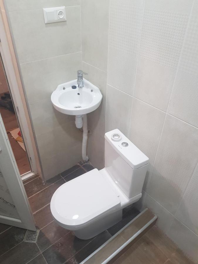 Solo Budget Apartment Tbilisi Exterior photo